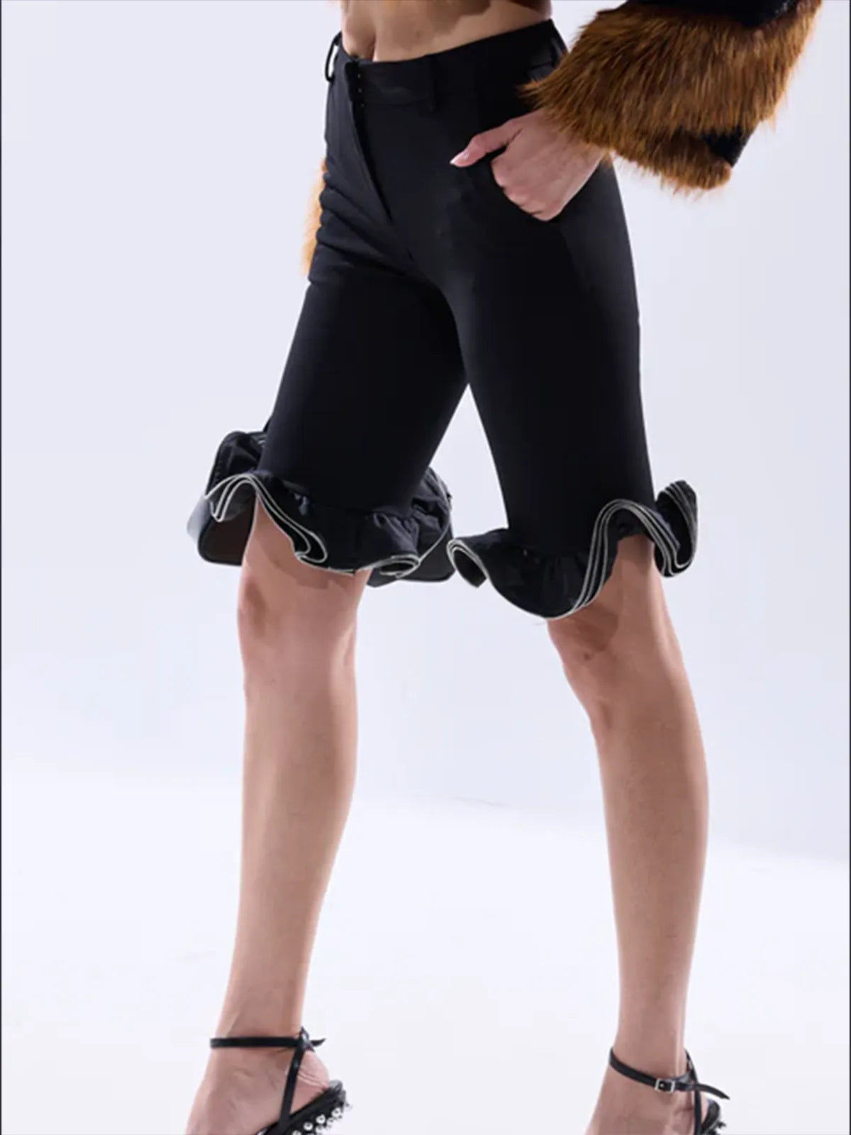 Curvalu Shorts Vaqueros de Talle Alto con Volantes